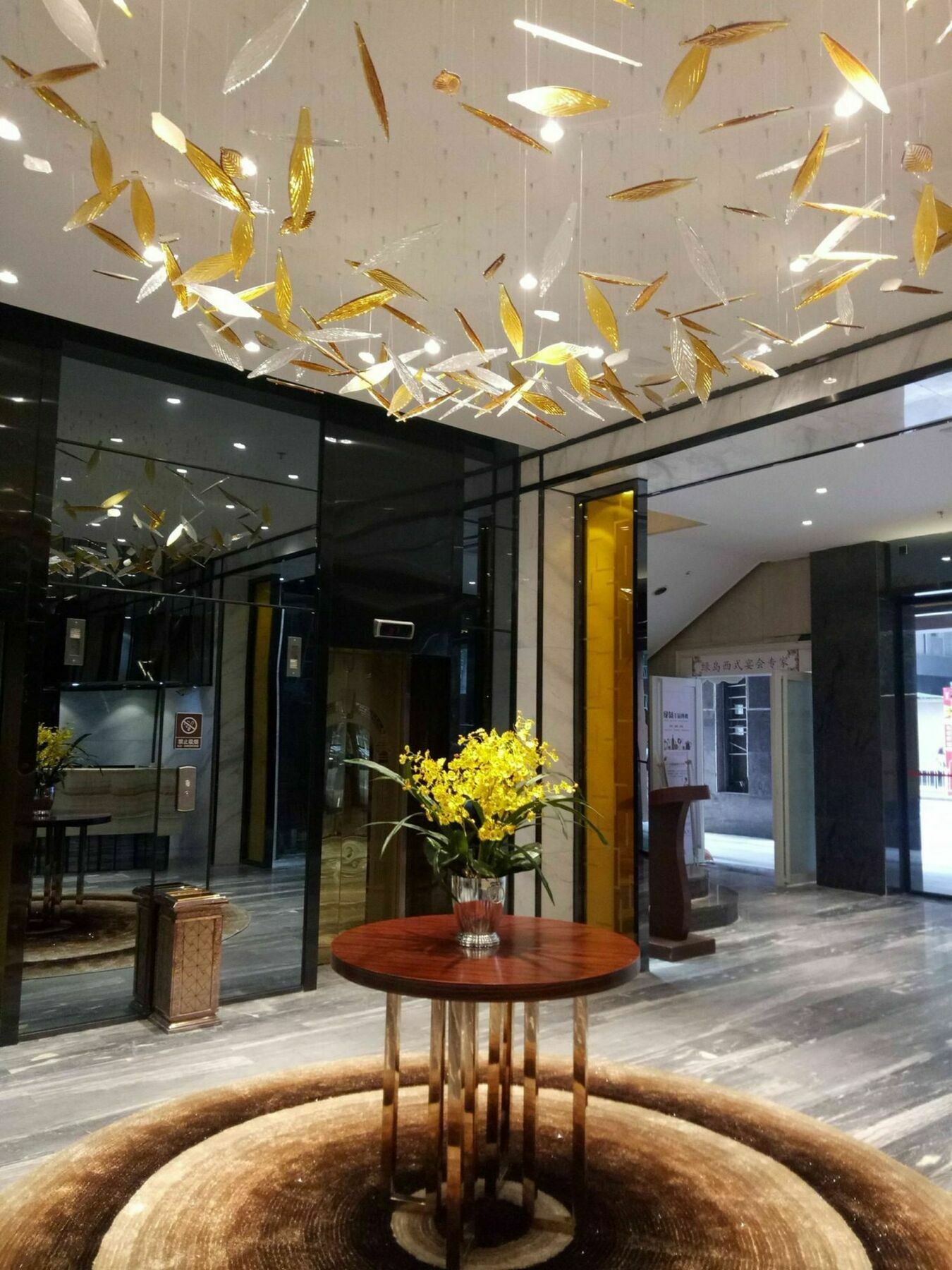 Fuhao Hotel Guangzhou Buitenkant foto